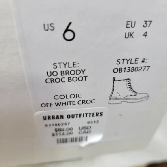 Urban Outfitters NWT NIB Off White Brody Faux Leather Croc Boots Size 6M - Picture 12 of 12